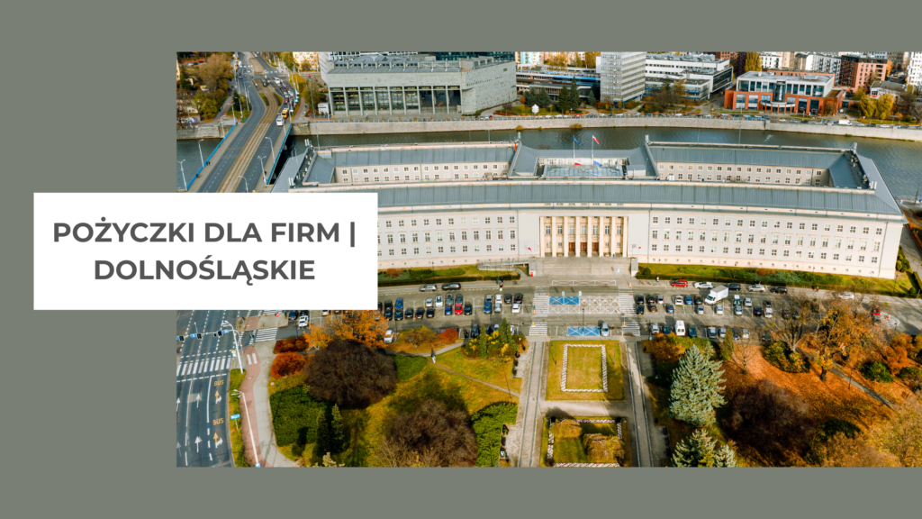 widok z powietrza na urząd marszałkowski we Wrocławiu